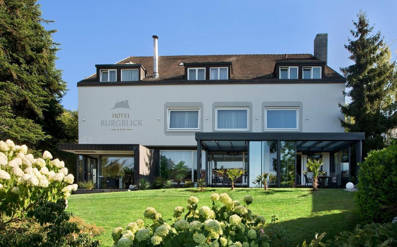 Hotel Burgblick Баденвайлер Екстериор снимка
