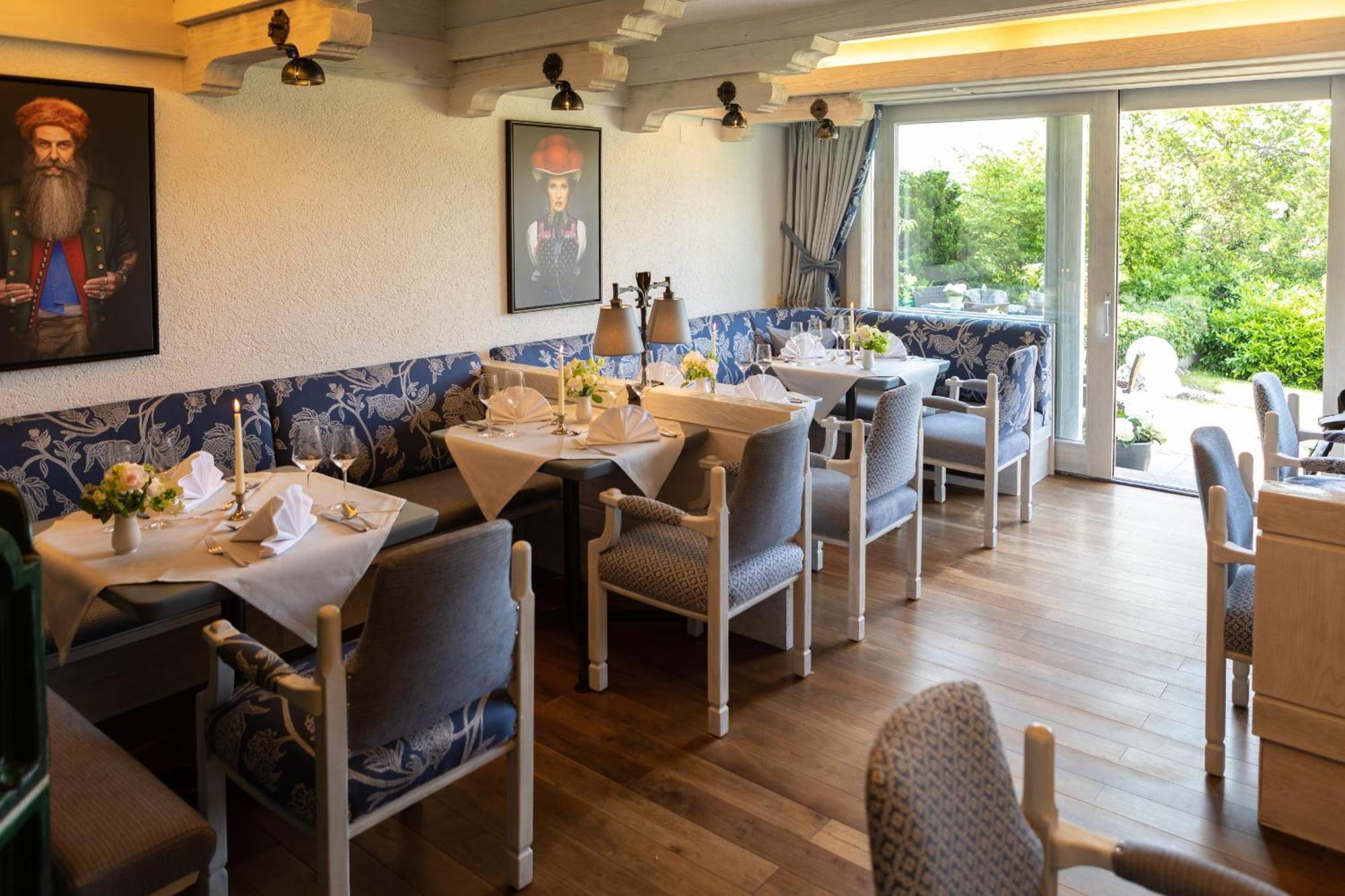 Hotel Burgblick Баденвайлер Екстериор снимка